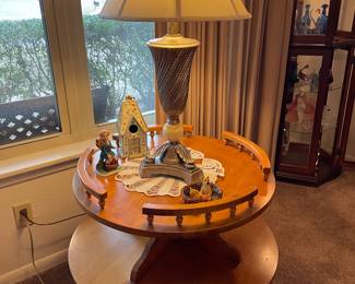 Mid Century Mersman Maple Two Tiered Table 