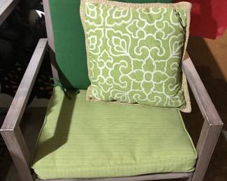 Outdoor chairs with matching table 