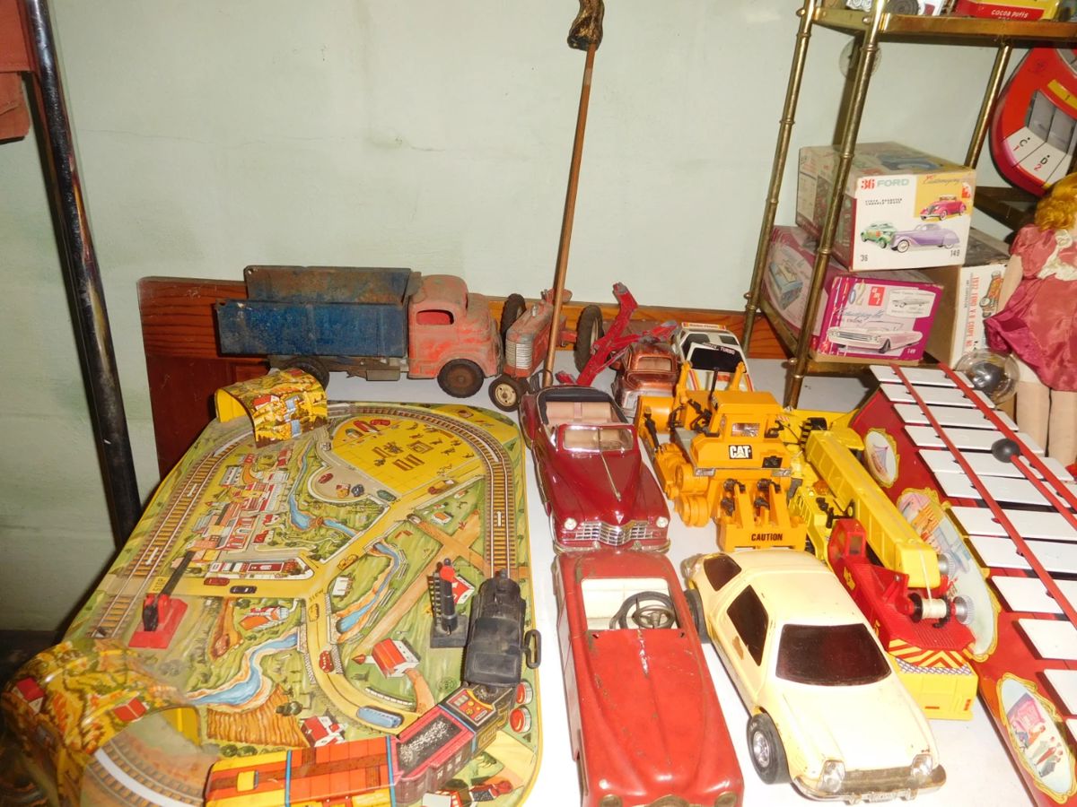 Linda's Estate Sales in Sandusky, OH starts on 1/13/2024