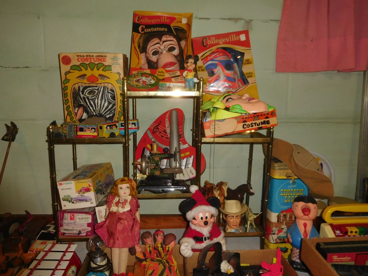 Linda's Estate Sales in Sandusky, OH starts on 1/13/2024