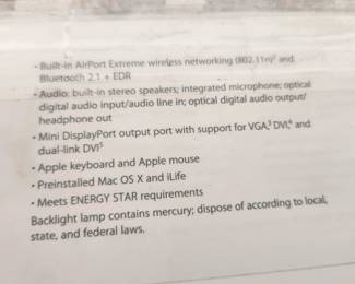 2009 iMac computer with keyboard