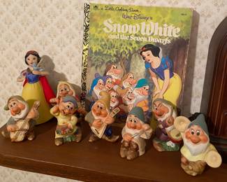 Snow White Collectibles