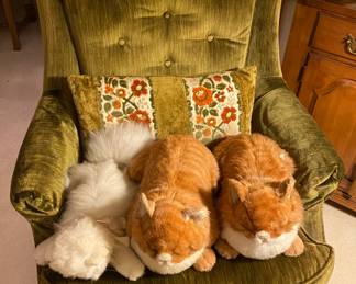 Vintage Chair with Plush Kittens