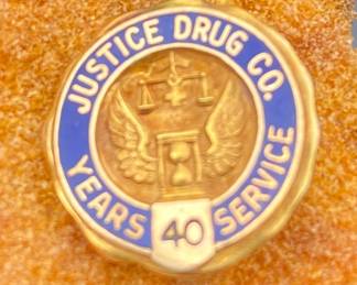 10K Gold Justice Drug Service Pin