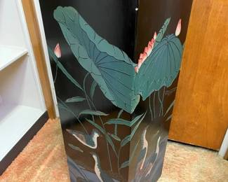 71 Vintage Lacquer Bird Pedestalmin