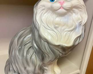 71 Vintage Holland Mold XL Cat min