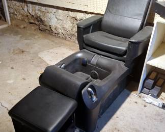 Solace Prima Pedicure Chair With Foot Bath, 53" x ?? x 57", And Rolling Stool, 28" x ?? x 31"