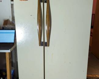 Admiral No Frost Side-By-Side Refrigerator Freezer With Ice Maker, 68" x 30" x 51", Powers On