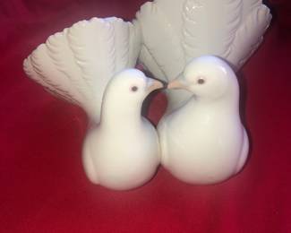 Lladro Signed Pigeon/Dove Love Birds Porcelain