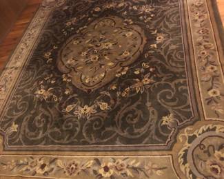 FULL VIEW OF HAND WOVEN AUBUSSON THICK FRENCH RUG WITH BORDERS 