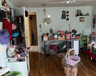 This room has a bit of everything