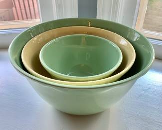 $80 - Gail Pittman mixing bowls