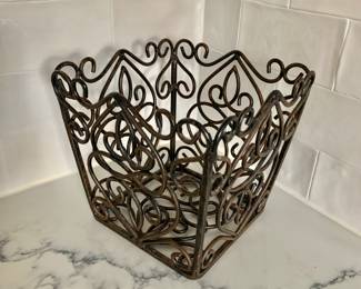 $20 - Southern Living at Home Rosedale Plant Holder/Scroll Metal Baskets - 6" x 6" wide at top