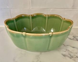 $10 - Oval Soup/Cereal/Trinket Bowl Verde Collection by SOUTHERN LIVING - 5 1/2"  Length 