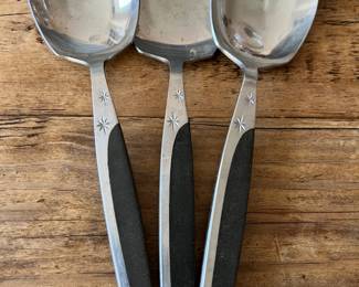 Mid-mod serving pieces, starburst detail