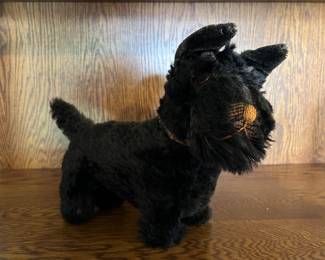Vintage Mohair Scotty Dog (head turns) attributed to Eduard Cramer of EDUCA company, Germany. 