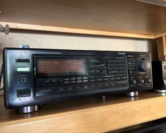 Onkyo 