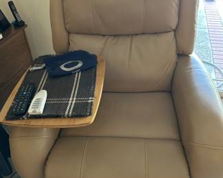Lift Recliner 
