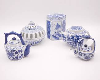 Blue & White Ceramic Chinoiserie Teapots & Containers (Total of 5)
