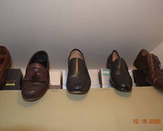 Brand name mens dress shoes