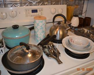 Club cookware- kitchen goods