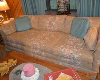 Nice vintage couch