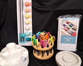 CARD MAKING SCRAPBOOKING SCISSORS STORAGE LOT