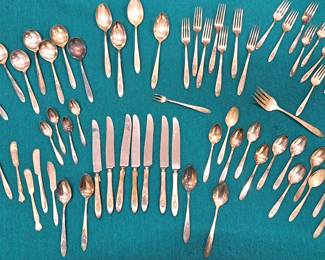 VINTAGE SILVER PLATE FLATWARE SILVERWARE 