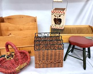 LETTER HOLDER & VINTAGE DECOR