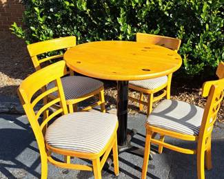BISTRO TABLE & CHAIRS