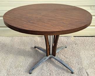 WALTER OF WABASH MID CENTURY 41" ROUND TABLE