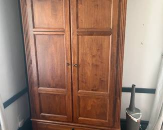 Armoire