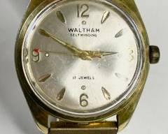 Waltham Mechanical 17 Jewel Gold Tone Wristwatch

