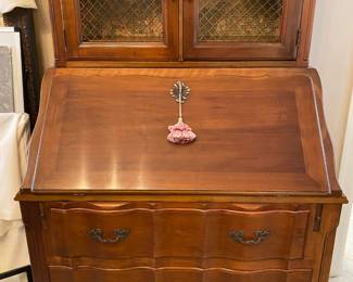 Secretary Desk/Dresser
