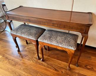 Sofa Table with Leopard Upholstered Stools