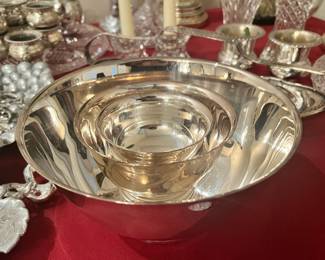 Veldon Silverplate Nesting Serving Bowls