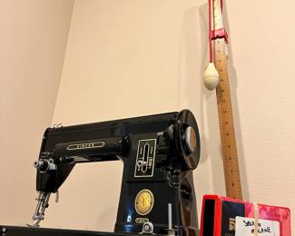 Singer 301-A Black Heavy Duty Sewing Machine with Case