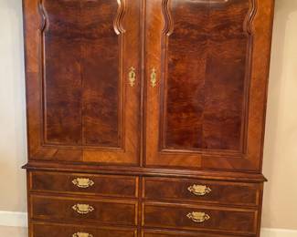 Aston Court by Henredon Mahogany Armoire