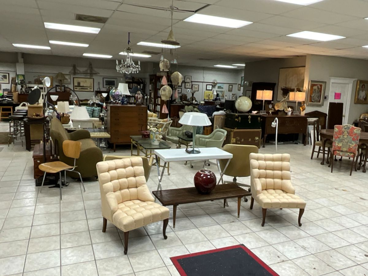 Bryant Estate Sales Offsite Sale in Leeds, AL starts on 1/13/2024