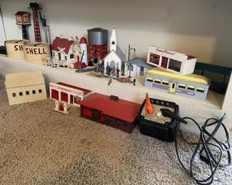 Antique/Vintage Lionel Train Accessories 