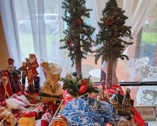 More Christmas Decor 