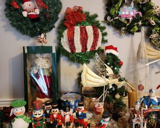 Yes we have more Christmas Decor 