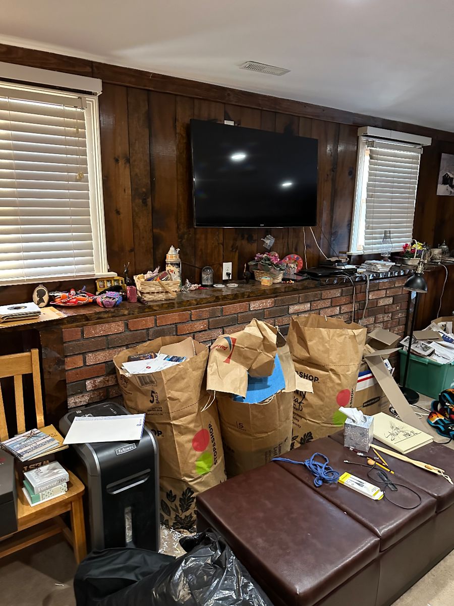 Massive estate sale this Saturday in foxboro! starts on 1/13/2024