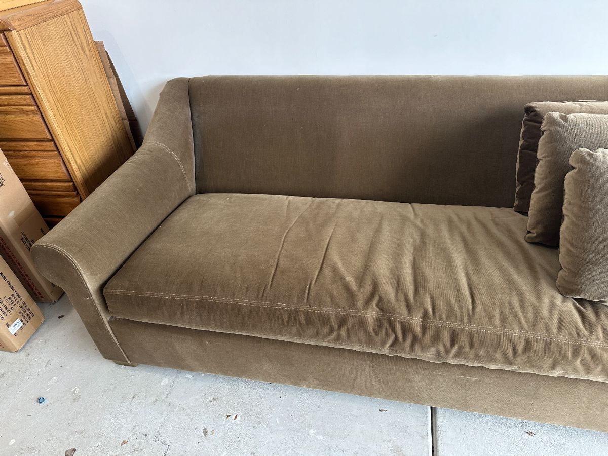 Dealing in Wheeling Estate Sale, by Paxem starts on 1/27/2024