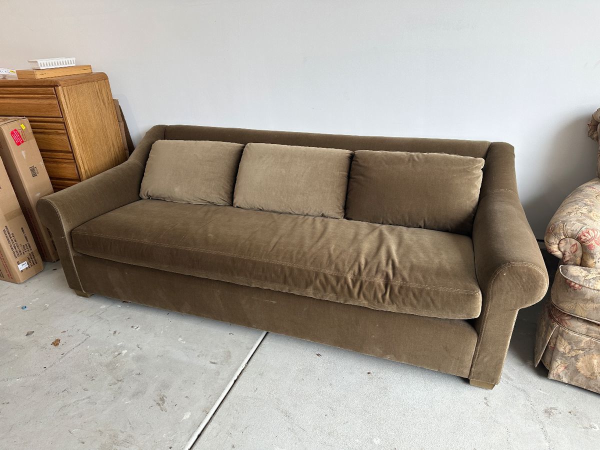 Dealing in Wheeling Estate Sale, by Paxem starts on 1/27/2024