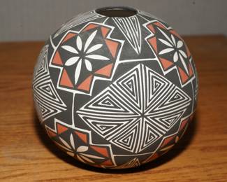 Polychrome Acoma pottery