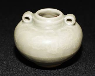 There are literally hundreds of vintage and antique Asian pottery pieces here; from all different sizes to all different prices. Some even have marks on the base depicting origin.