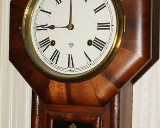 Regulator wall clock