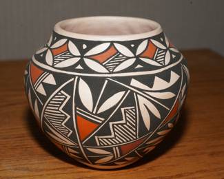 Polychrome Acoma pottery by T. Sal(vador)