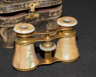 Mother of pearl opera glasses